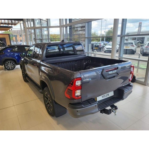 Toyota Hilux - 2.4 D-4D Icon Double Cab Pickup 4WD Euro 6 (s/s) 4dr