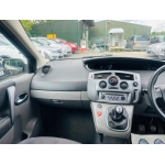 Renault Scenic - 1.6 VVT Dynamique 5dr