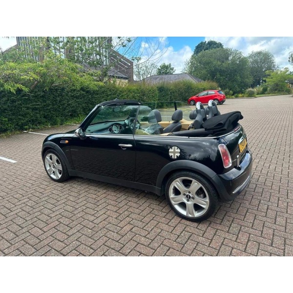 MINI Convertible - 1.6 One Convertible 2dr Petrol Manual Euro 3 (90 ps)