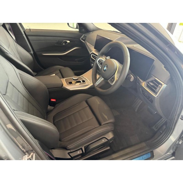 BMW 3 Series - 2.0 320i M Sport Auto Euro 6 (s/s) 4dr