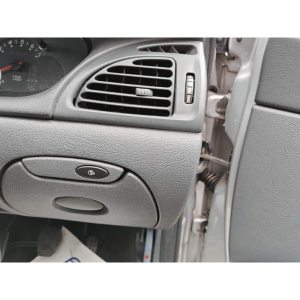 Citroen C5 - 2.0 HDi LX 5dr