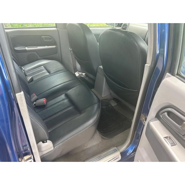 Isuzu Rodeo - 3.0 TD Denver Max LE Pickup 4dr Diesel Manual 4WD (243 g/km, 129 bhp)
