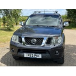 Nissan Navara - 2.5 dCi Tekna Auto 4WD Euro 5 4dr