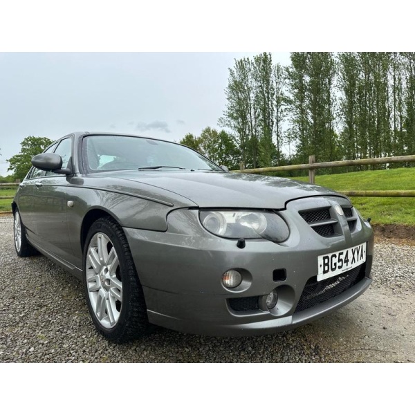 MG ZT - 2.0 135 CDTi + Saloon 4dr Diesel Manual (163 g/km, 129 bhp)