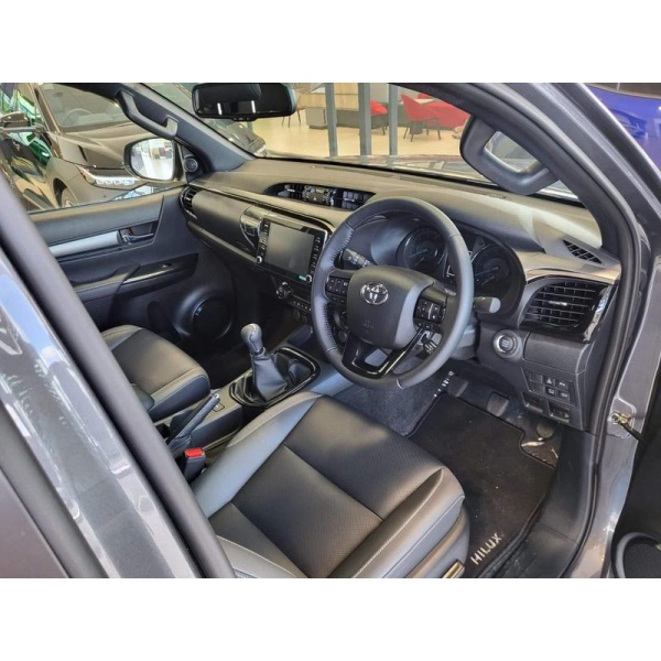 Toyota Hilux - 2.4 D-4D Icon Double Cab Pickup 4WD Euro 6 (s/s) 4dr