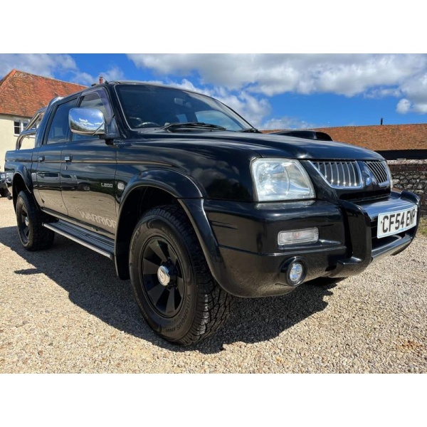 Mitsubishi L200 - 2.5 TD Warrior Pickup 4dr Diesel Manual (113 bhp)