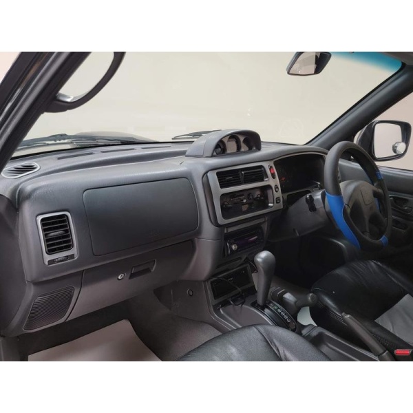 Mitsubishi L200 - 3.0 Triton 4dr