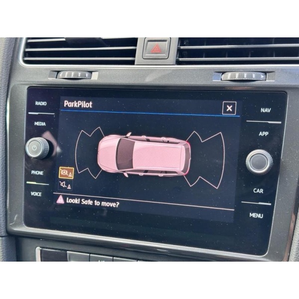 Volkswagen Golf - 1.4 SE NAVIGATION TSI BLUEMOTION TECHNOLOGY DSG 5d 124 BHP Nationwide Home Delivery Available
