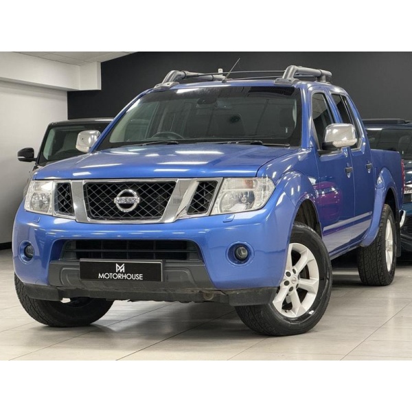 Nissan Navara - 2.5 dCi Tekna 4WD Euro 5 4dr