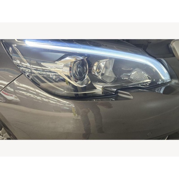Peugeot 308 Sw - 1.2 PureTech GPF Allure (130 ps) - DAB - APPLE CARPLAY - BLUETOOTH 5dr