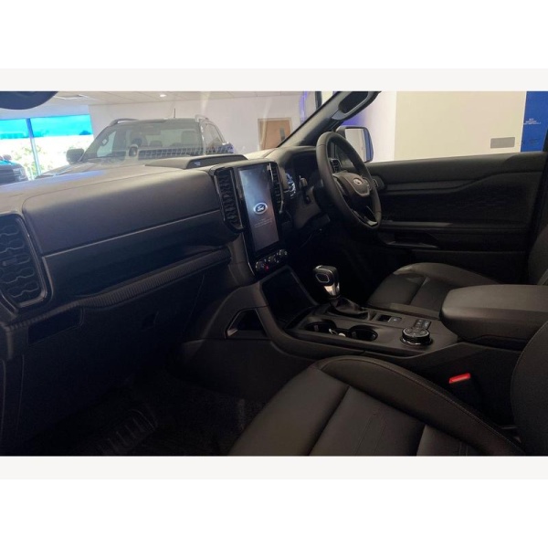 Ford Ranger P703 2024.50 - Ranger P703 Tremor Double Cab 2.0L EcoBlue 205ps 4WD FT 10 Speed Automatic