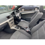Vauxhall Astra - 1.8i Sport Twin Top 2dr