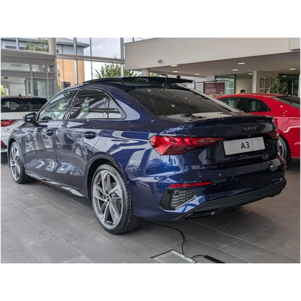 Audi A3 Saloon - AUDI A3 Saloon Black Edition 35 TFSI 150 PS S tronic 4dr