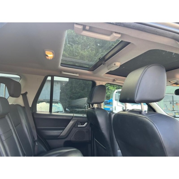 Land Rover Freelander 2 - 2.2 TD4 HSE Auto 4WD Euro 4 5dr