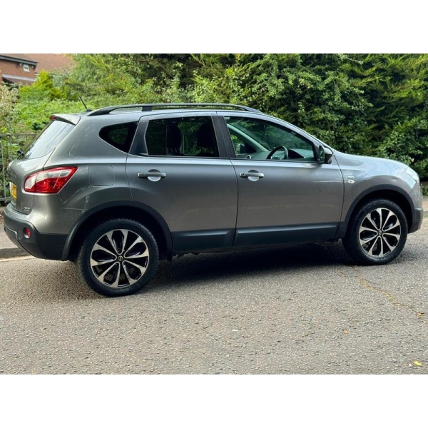 Nissan Qashqai - 1.6 dCi 360 SUV 5dr Diesel Manual 2WD Euro 5 (s/s) (130 ps)