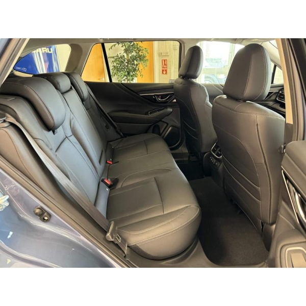 Subaru Outback - 2.5i Touring Lineartronic 4WD Euro 6 (s/s) 5dr