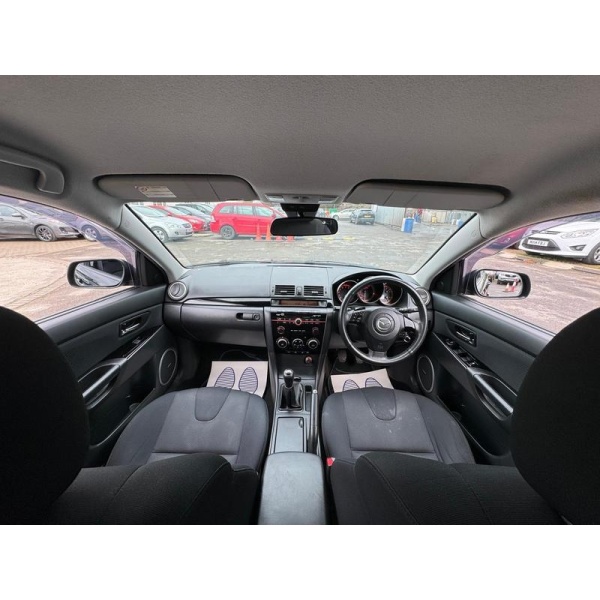 Mazda Mazda3 - 1.6 Sport 4dr
