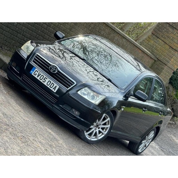 Toyota Avensis - 2.0L T SPIRIT VVT-I 4d 145 BHP