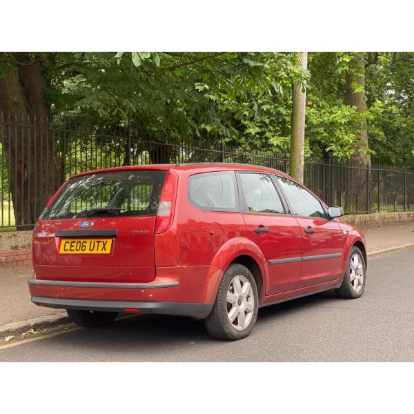 Ford Focus - 1.6 Sport 5dr