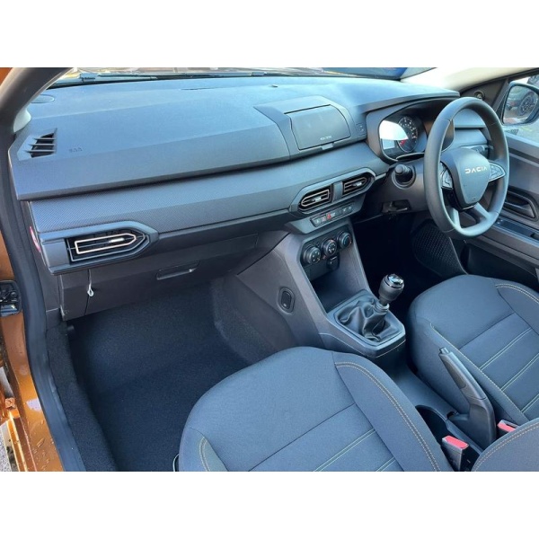 Dacia Sandero - Stepway Essential TCe 90 MY23 1.0 5dr