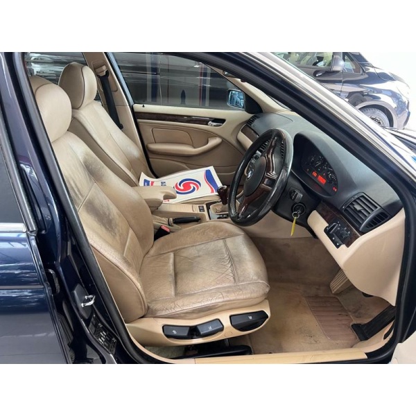 BMW 3 Series - 2.2 320i SE 4dr