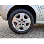 Vauxhall Meriva - 1.8i 16v Design 5dr (a/c)