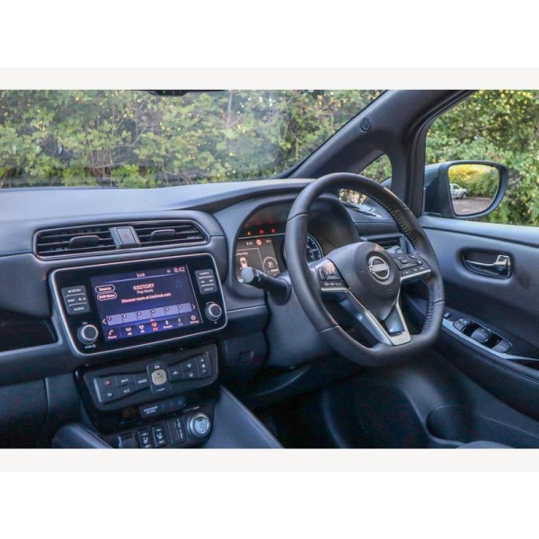 Nissan Leaf - 39kWh N-Connecta Auto 5dr