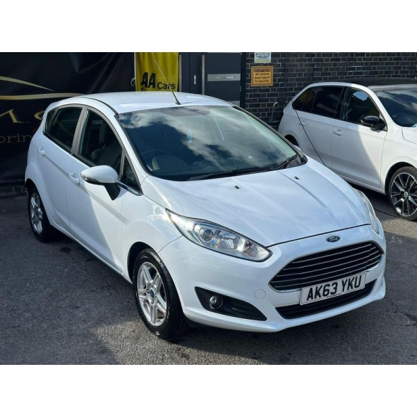 Ford Fiesta - 1.5 TDCi Zetec Euro 5 5dr