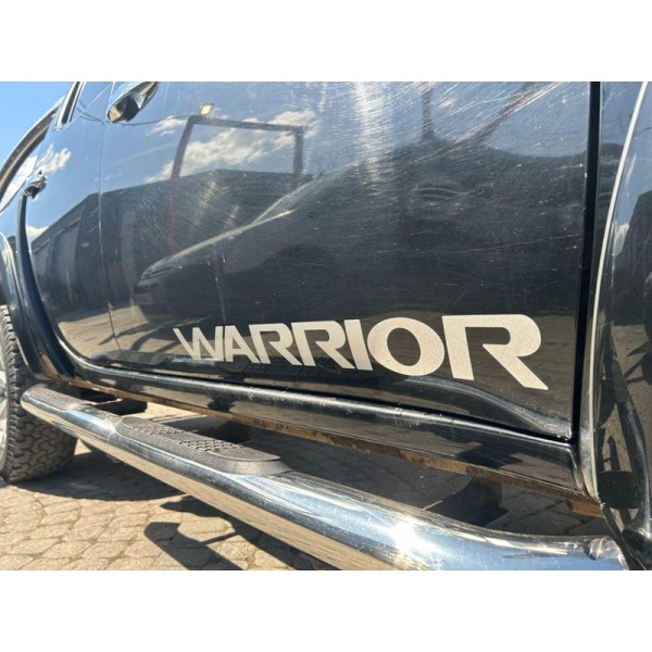 Mitsubishi L200 - 2.5 DI-D 4X4 WARRIOR LB DCB 175 BHP