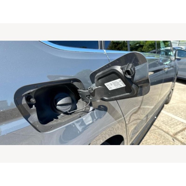Volkswagen Touran - 1.5 TSI EVO R-Line DSG Euro 6 (s/s) 5dr
