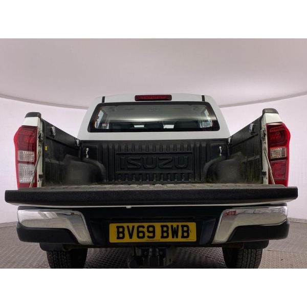 Isuzu D-max - YUKON DCB 1.9