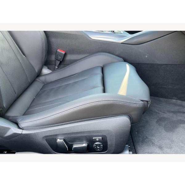 BMW M4 - M4 xDrive Competition M 2dr Step Auto 3.0