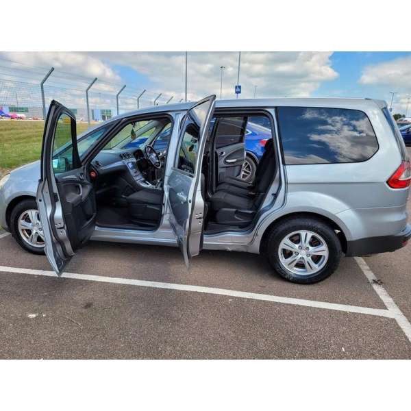 Ford Galaxy - 2.0 TDCi Zetec MPV 5dr Diesel Automatic (196 g/km, 138 bhp)