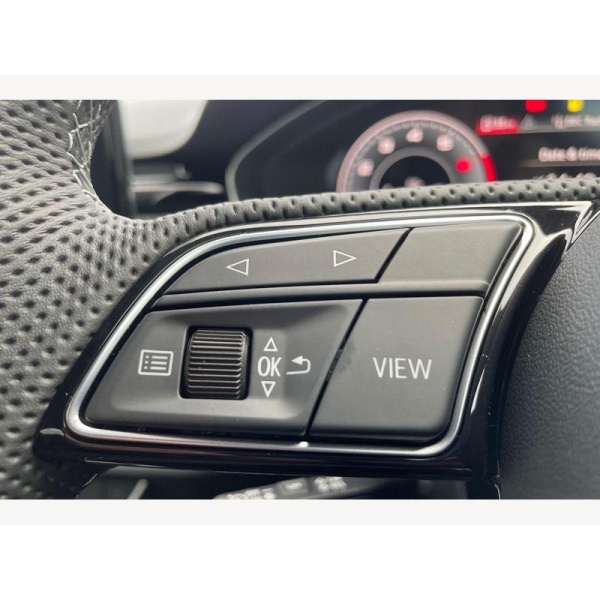 Audi A5 Coupe - AUDI A5 Coupe S line 40 TFSI 204 PS S tronic 2.0 2dr
