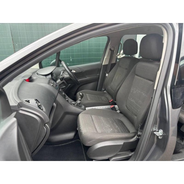 Vauxhall Meriva - 5dr