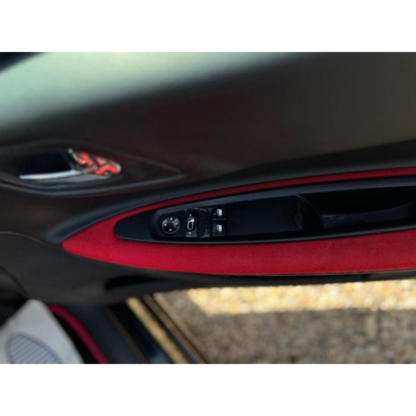 Citroen C4 - 1.6 HDi by LOEB Euro 4 3dr
