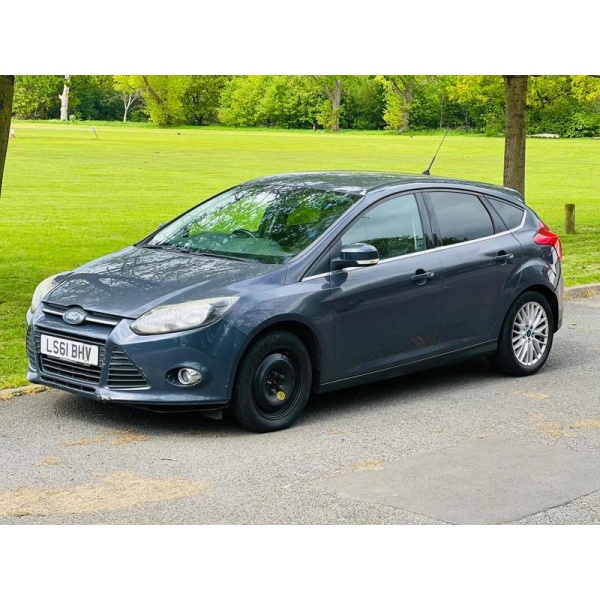 Ford Focus - 1.6 Zetec Euro 5 5dr
