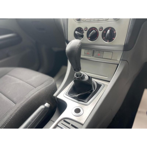 Ford Focus - 1.6 TDCi DPF Sport 5dr