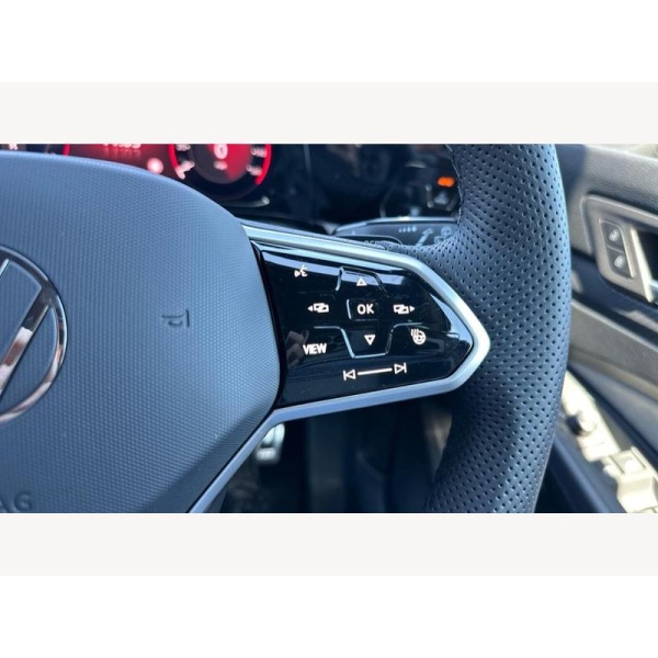 Volkswagen Golf - 1.5 eTSI MHEV R-Line DSG Euro 6 (s/s) 5dr