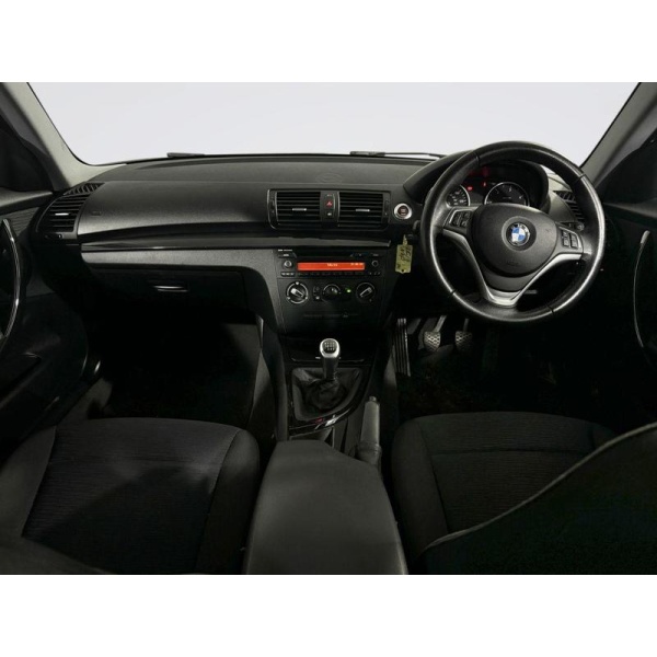 BMW 1 SERIES - 2.0 118D ES 2d 141 BHP | Extended Warranties| AA Coverage*