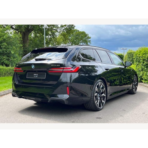 BMW i5 - 40 83.9kWh M Sport Pro Touring Auto eDrive 5dr (11kW Charger)