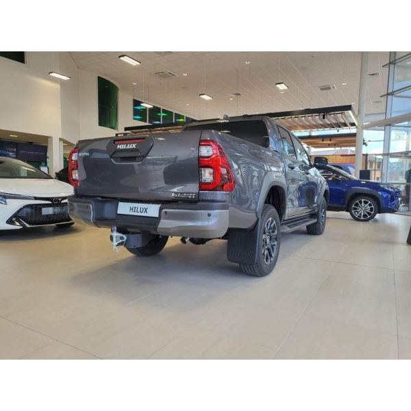 Toyota Hilux - 2.4 D-4D Icon Double Cab Pickup 4WD Euro 6 (s/s) 4dr