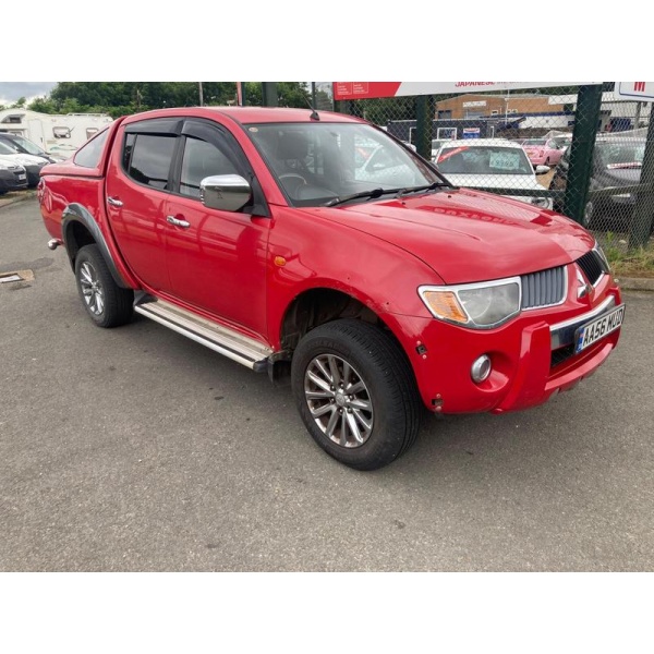 Mitsubishi L200 - 2.5 DI-D Animal Pickup 4dr Diesel Manual 4WD (236 g/km, 165 bhp)