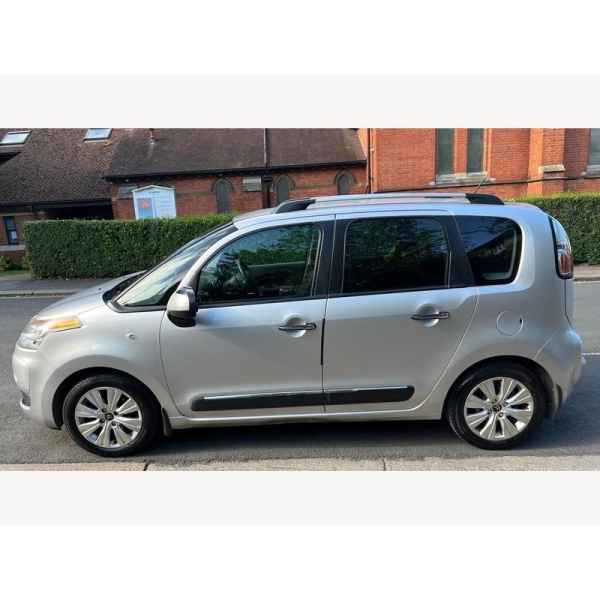 Citroen C3 Picasso - 1.6 HDi Exclusive Euro 4 5dr