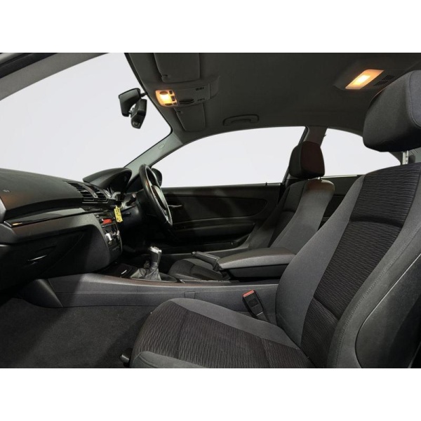 BMW 1 SERIES - 2.0 118D ES 2d 141 BHP | Extended Warranties| AA Coverage*