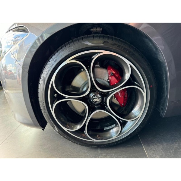 Alfa Romeo Giulia - 2.0T Veloce Auto Euro 6 (s/s) 4dr
