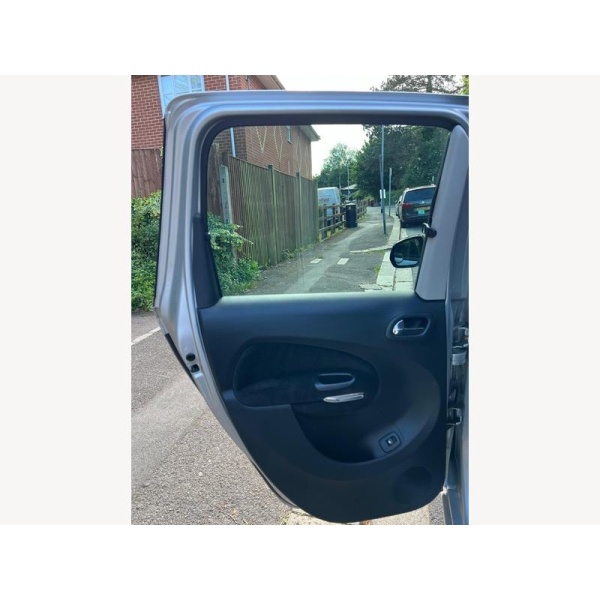 Citroen C3 Picasso - 1.6 HDi Exclusive Euro 4 5dr