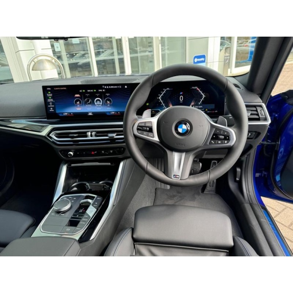 BMW 2 Series - 2.0 220i M Sport Auto Euro 6 (s/s) 2dr