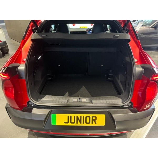 Alfa Romeo Junior - 54kWh Elettrica Speciale Auto 5dr
