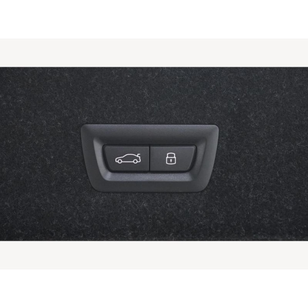 BMW 3 Series Saloon - BMW M3 Competition with M xDrive 3.0 4dr